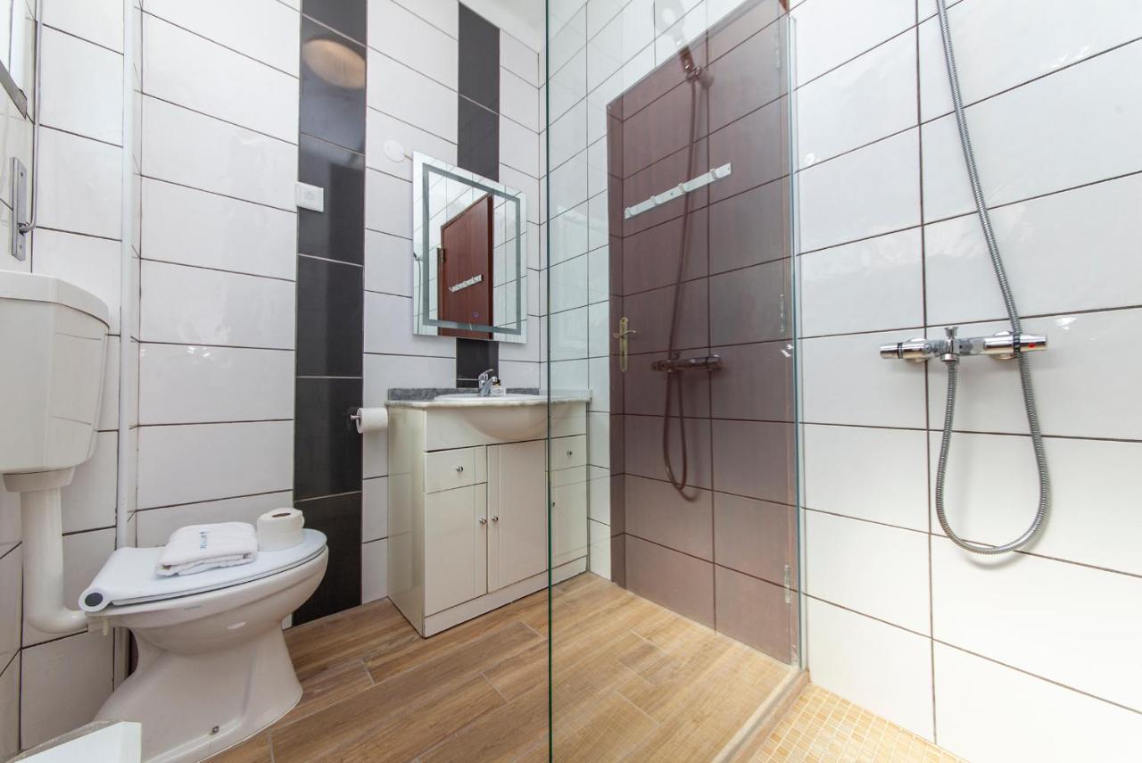 E - Local Da Trindade Guesthouse Lagos Kültér fotó